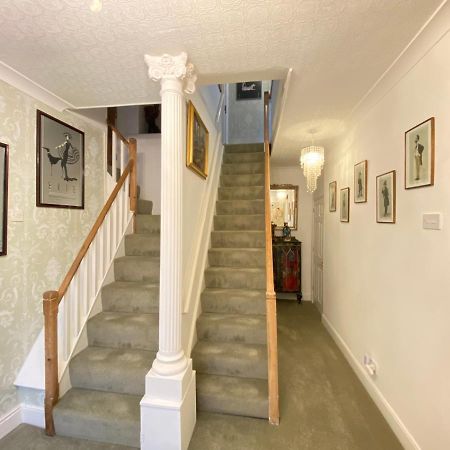 Lala Mundi Bed & Breakfast Brading Exterior photo